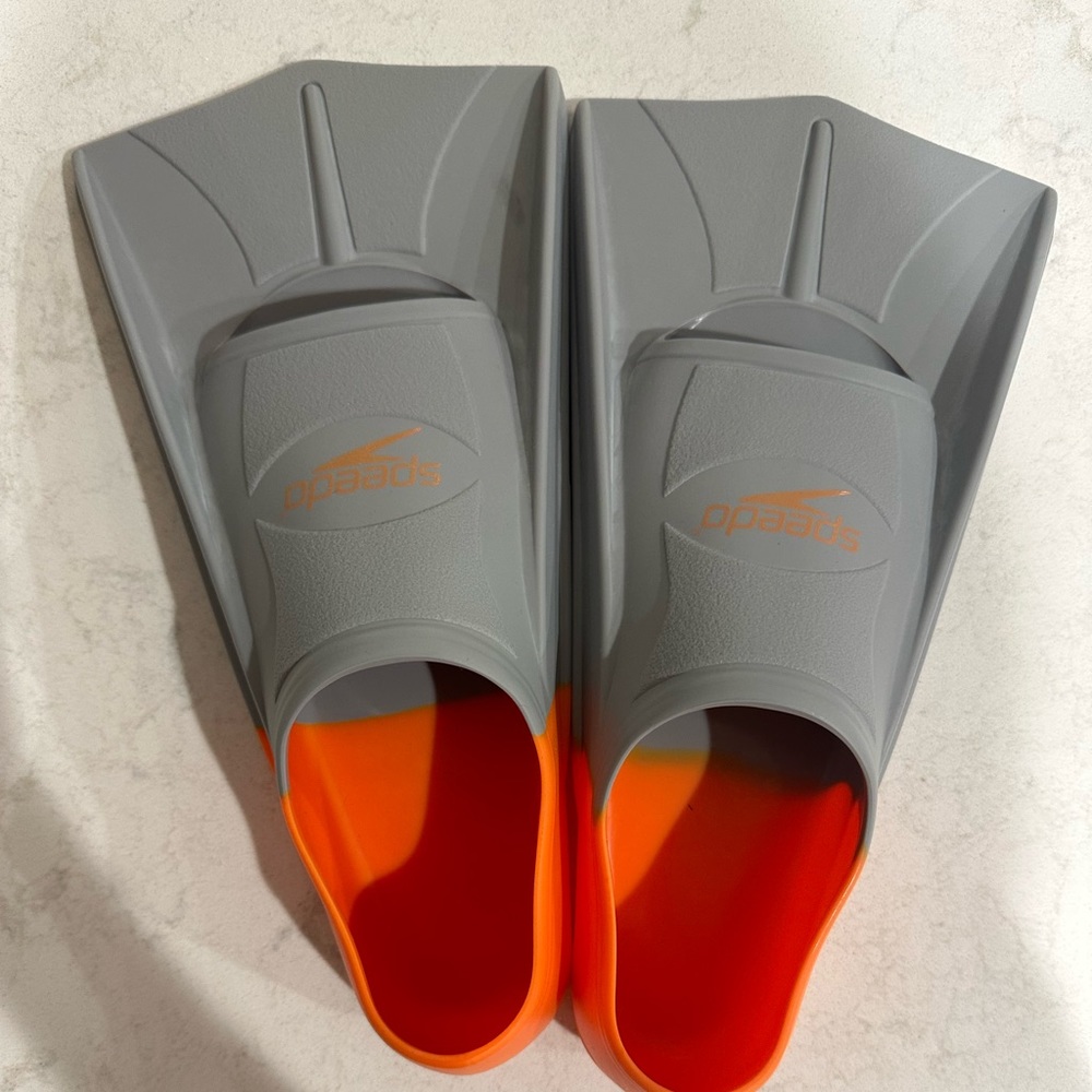 Speedo flipper kid size 3/4.